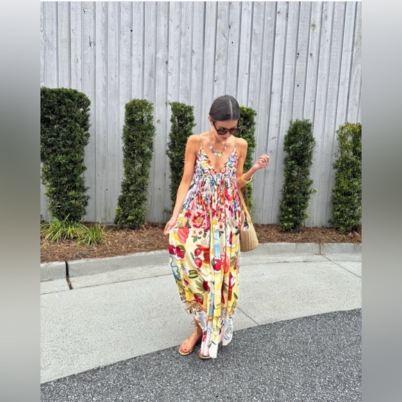 💕 Farm Rio Pink Garden Terrace Maxi Dress EEUC once worn Sz S - Picture 3 of 7